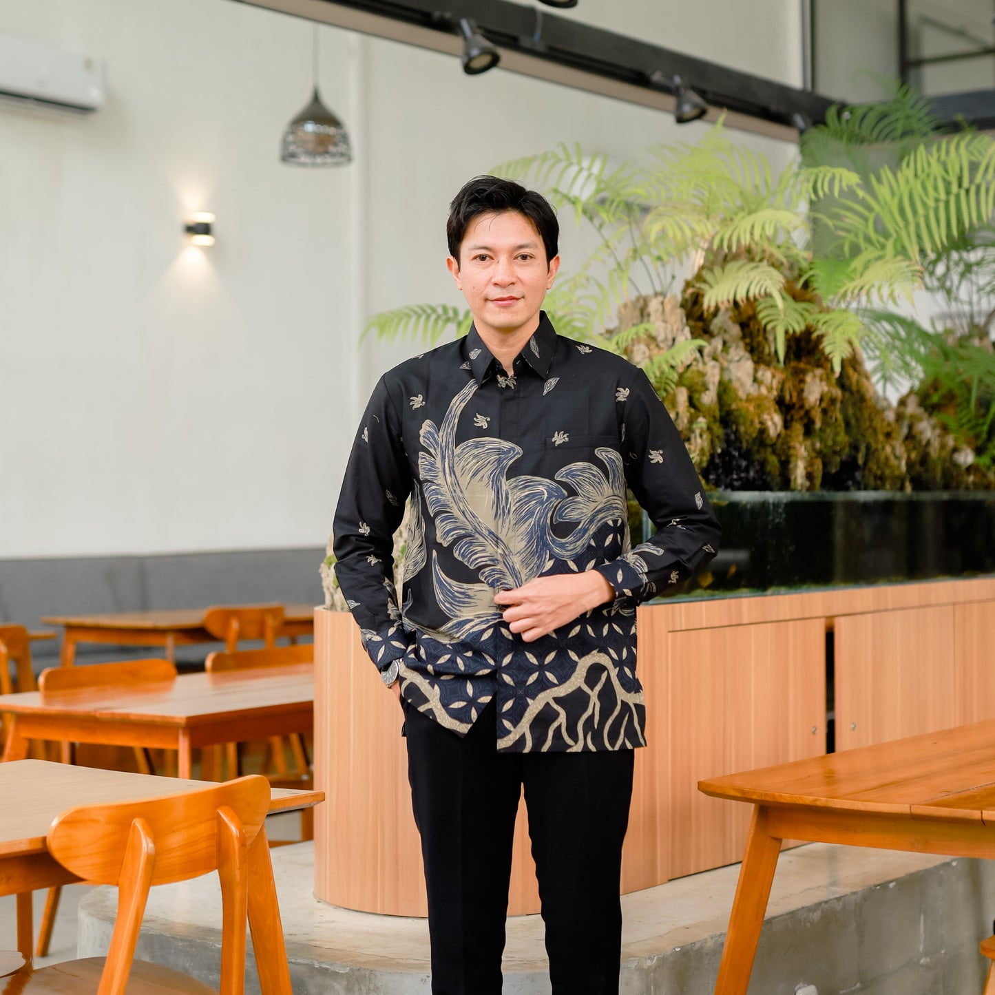 KEMEJA BATIK MONSTERA KAWUNG
